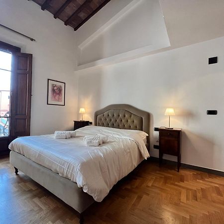 Baroni Cortelli Apartments Firenze Esterno foto
