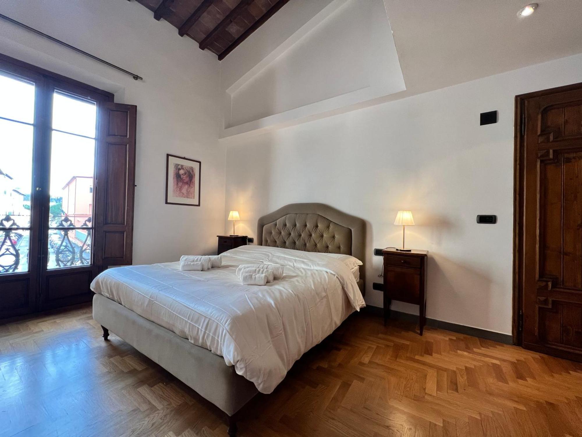 Baroni Cortelli Apartments Firenze Esterno foto